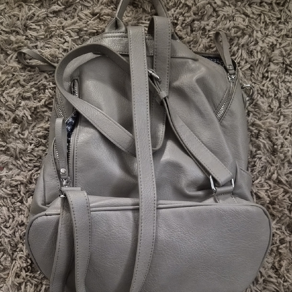 Mms Design Studio Chic Gray Backpack - image 3